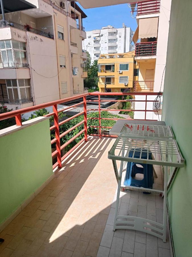 Aldom Apartments Дуррес Экстерьер фото
