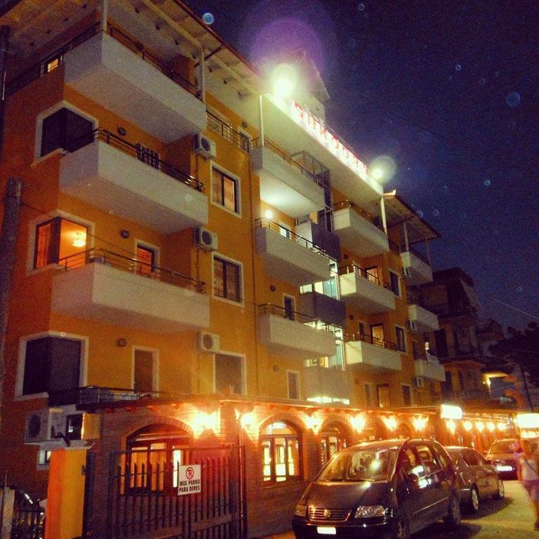 Aldom Apartments Дуррес Экстерьер фото