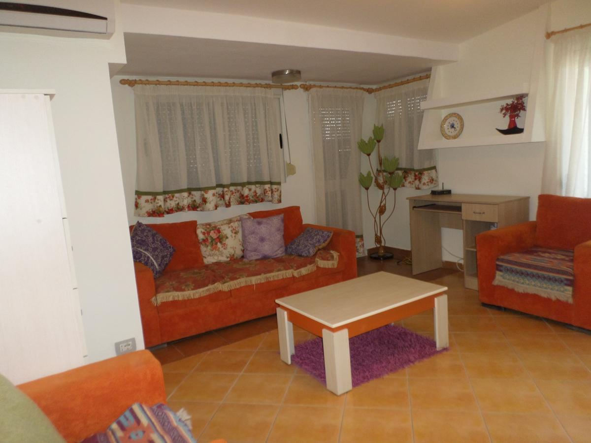 Aldom Apartments Дуррес Экстерьер фото